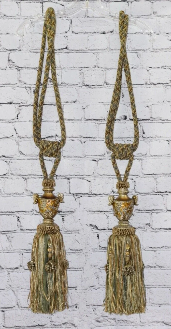 Large Set Luxurious High End Designer Embellished Heavy Curtain Tassel Tie-Backs
